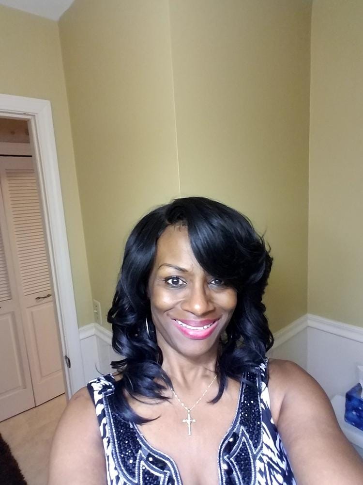 Customer photo review of Freetress Equal Invisible L Part Synthetic Hair Wig - CHASTY