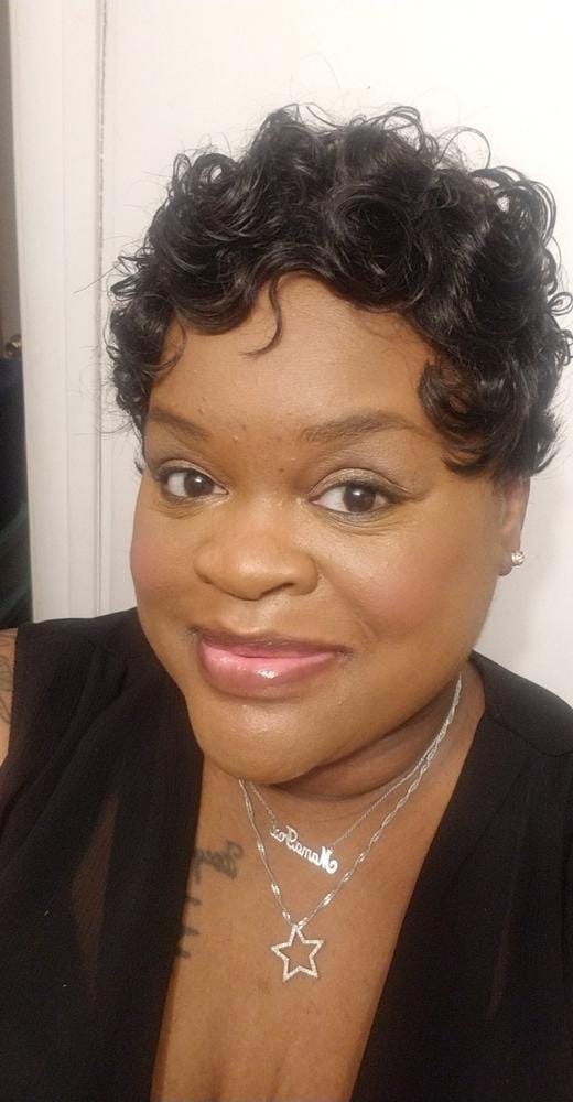 Customer photo review of Janet Collection Human Hair Wig MOMMY
