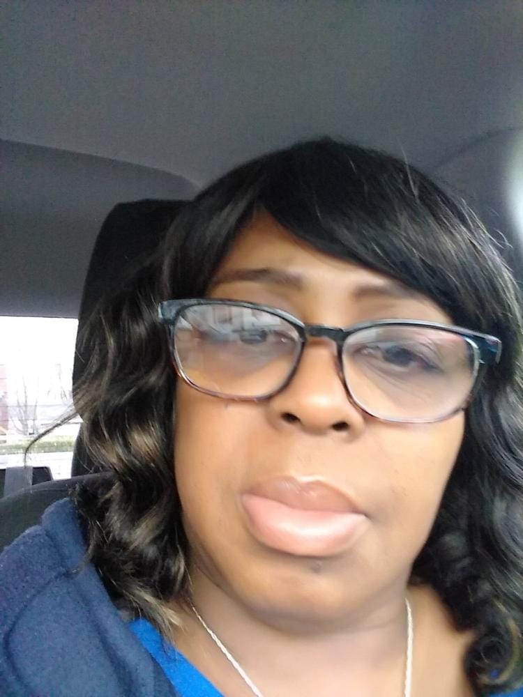 Customer photo review of Sensationnel Cloud9 What Lace Synthetic Swiss Lace Front Wig - MORGAN