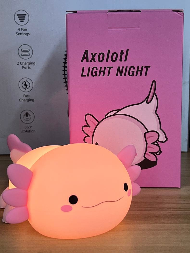 Customer photo review of MeWaii® Squishy Silicone Tap Tap Night Light 2025 - Best Gift For Girls and Kids