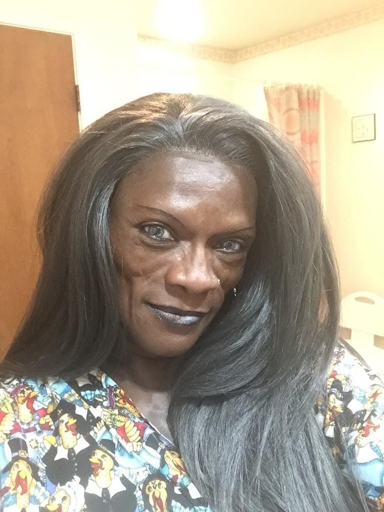 Customer photo review of Freetress Equal Invisible L Part Synthetic Hair Wig - CHASTY