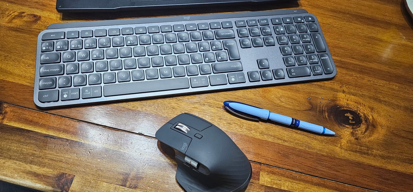 Customer photo review of Teclado Logitech Mx Keys S Español