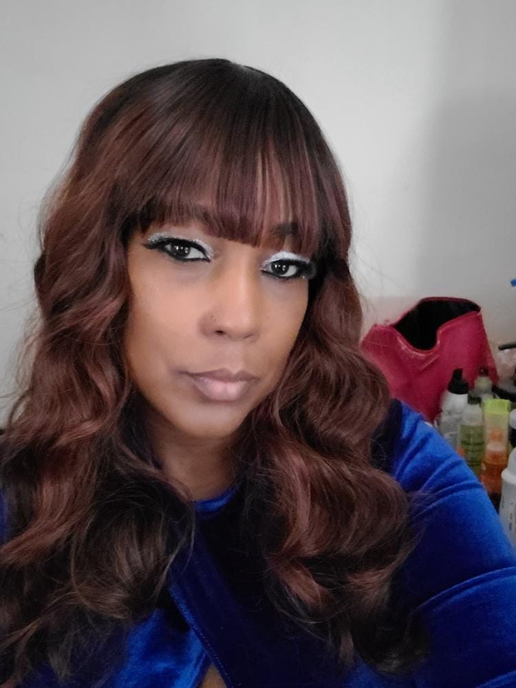 Customer photo review of Outre Synthetic Wigpop Full Wig - LAVERNE