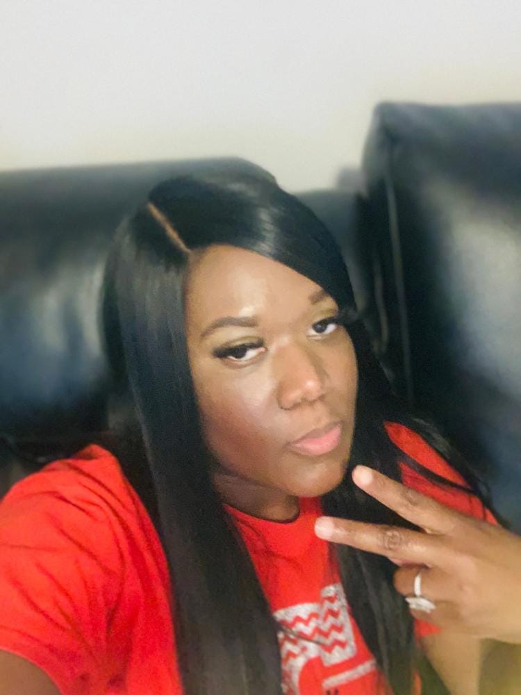 Customer photo review of Sensationnel Dashly Synthetic Lace Front Wig - LACE UNIT 10
