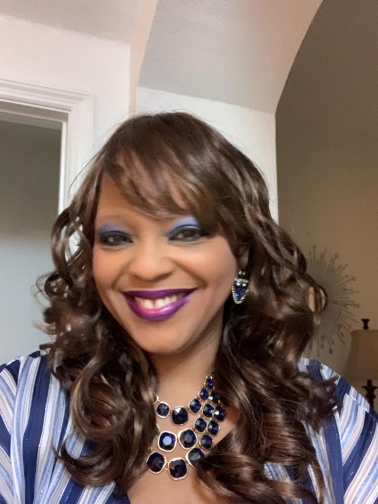 Customer photo review of Sensationnel Synthetic Cloud9 What Lace Wig - ZELENA