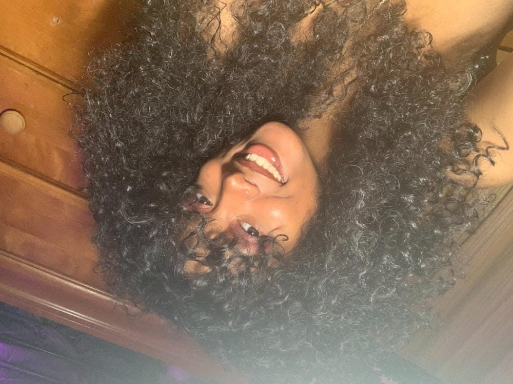 Customer photo review of Outre Premium Synthetic CONVERTI-CAP - DOMINICAN BOUNCE