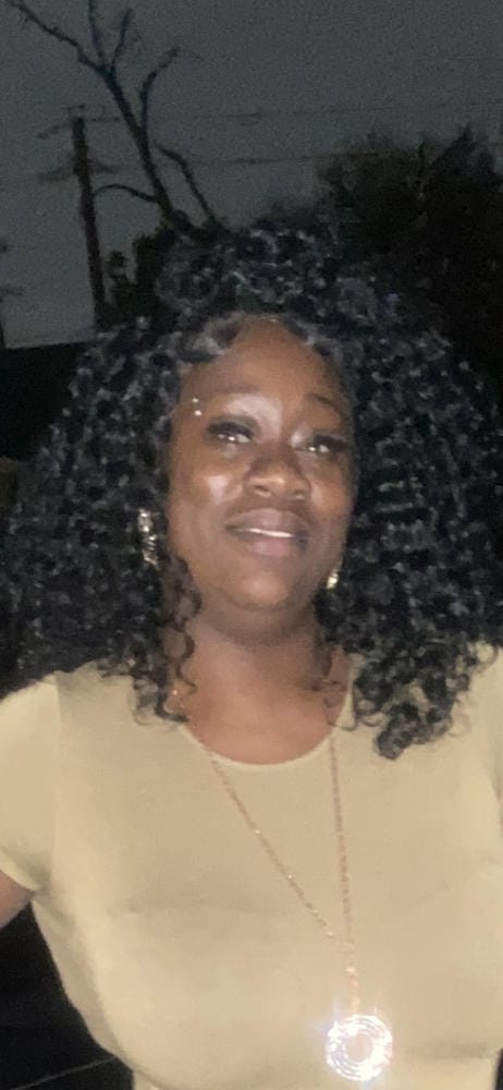 Customer photo review of Outre Synthetic Lace Front Wig Perfect Hairline 13x6 - DOMINICA