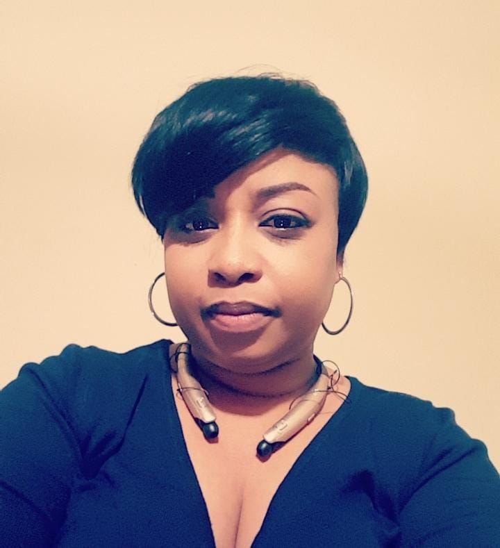 Customer photo review of Sensationnel Bump Collection Human Hair Wig FAB FRINGE