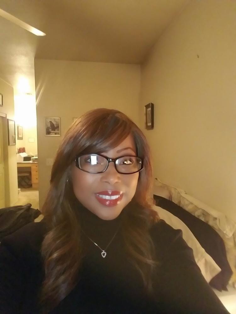 Customer photo review of Vivica A Fox Pure Stretch Cap Wig BRIE