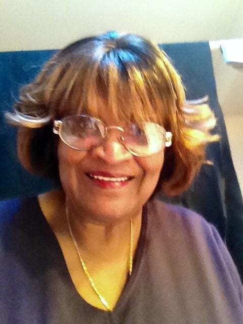 Customer photo review of Vanessa Wig VECY