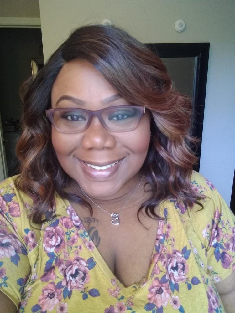 Customer photo review of Freetress Equal Invisible L Part Synthetic Hair Wig - CHASTY