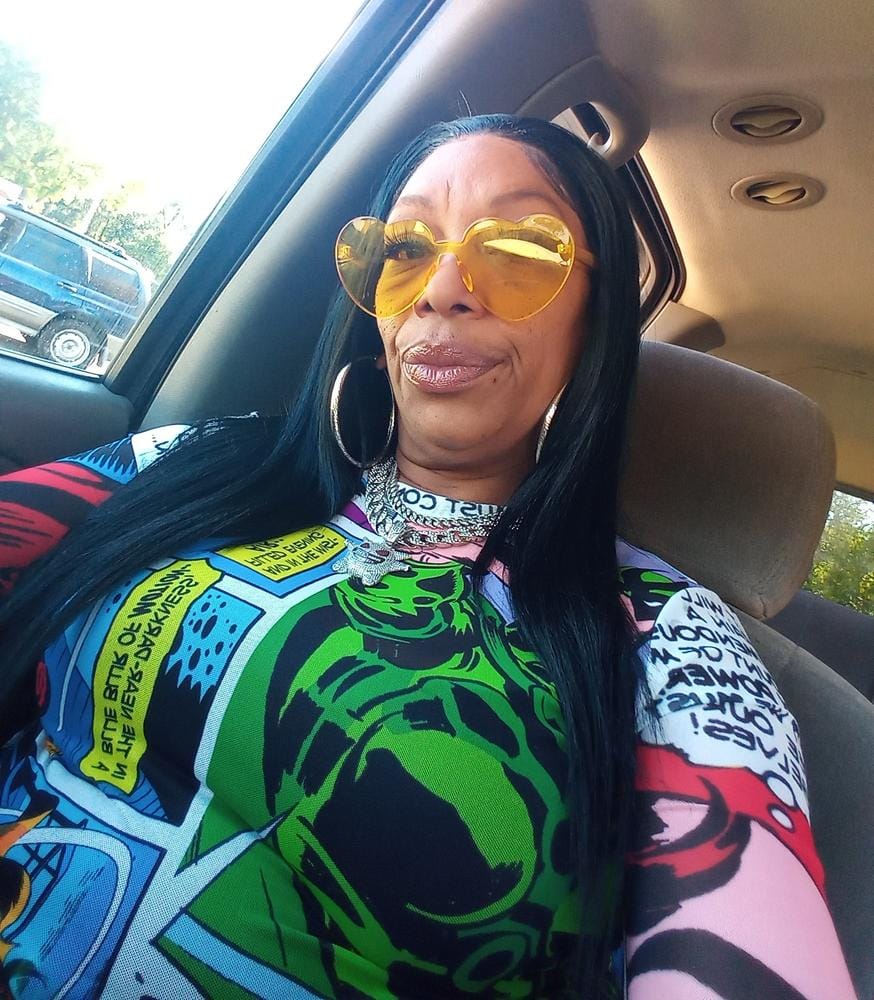 Customer photo review of Sensationnel Cloud9 What Lace Synthetic Swiss Lace Front Wig - JANELLE