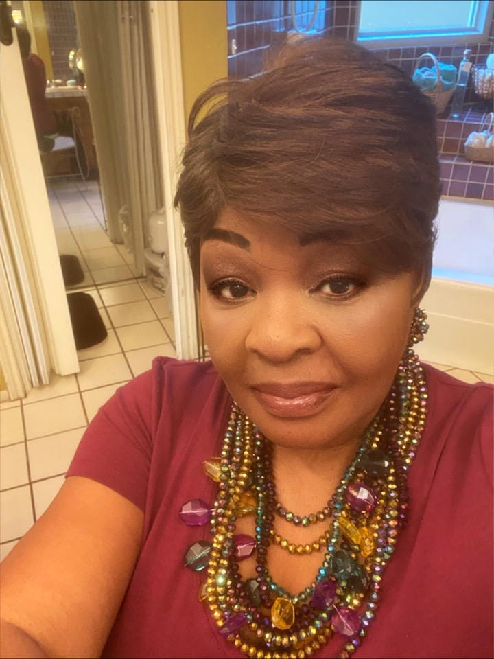 Customer photo review of Mayde Beauty Synthetic Wig - ELLA