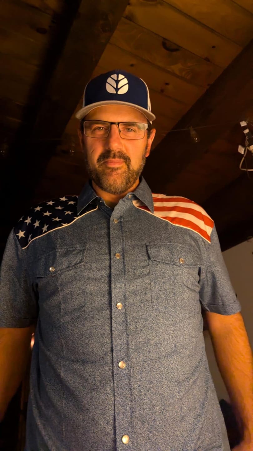 Customer photo review of The Highway Man – Roper Short Sleeve Shirt