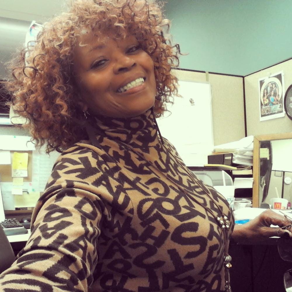 Customer photo review of Its a Wig Puffy
