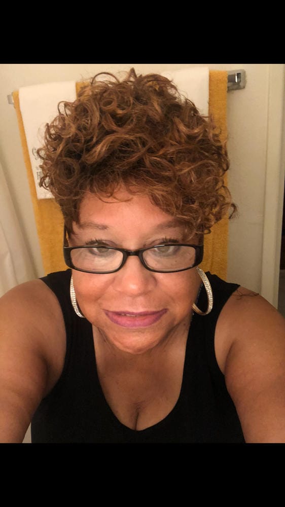 Customer photo review of Zury Sis Synthetic Hair Full Wig - JENNA