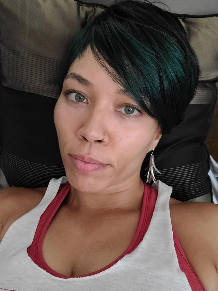 Customer photo review of Freetress Equal Synthetic Hair Full Wig - CHARLIE