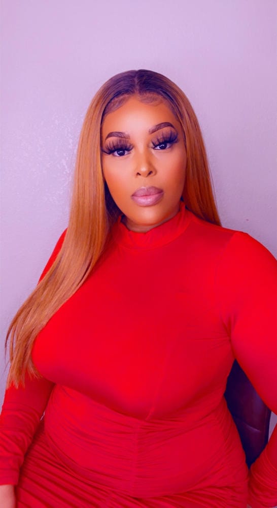 Customer photo review of Outre Synthetic Lace Front Wig Perfect Hairline 13x6 FAUX SCALP JAYLANI