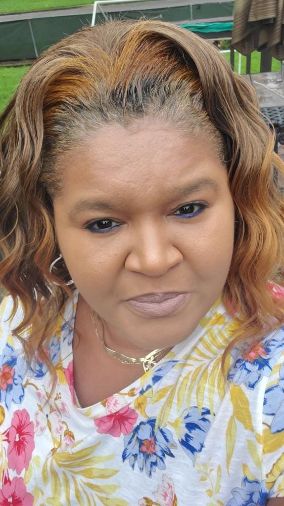 Customer photo review of Motown Tress Synthetic Quick n Easy Half Wig QE.GINNY