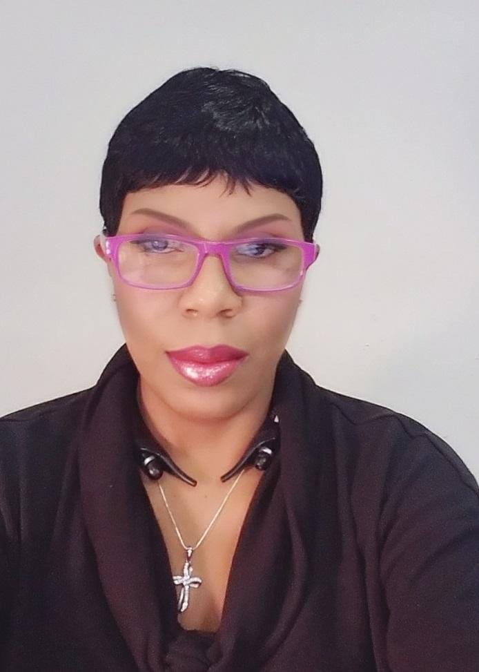 Customer photo review of Sensationnel Empire 100% Human Hair Celebrity Series Wig RIA