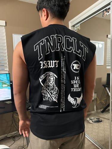 Customer photo review of DESTROYER TANK TOP