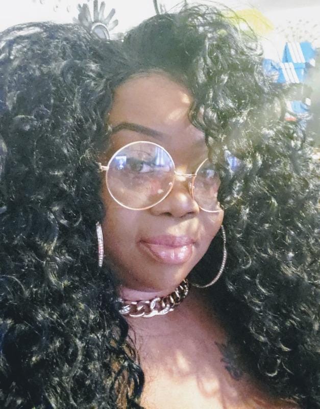 Customer photo review of Shake N Go Synthetic Organique Weave WATER CURL 30"