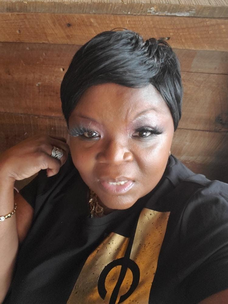 Customer photo review of Mayde Beauty Synthetic Wig - ELLA