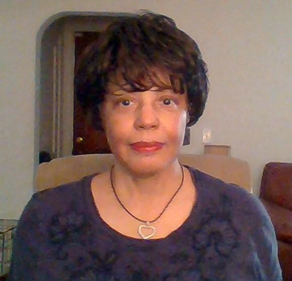 Customer photo review of Foxy Silver Wig GOLDIE