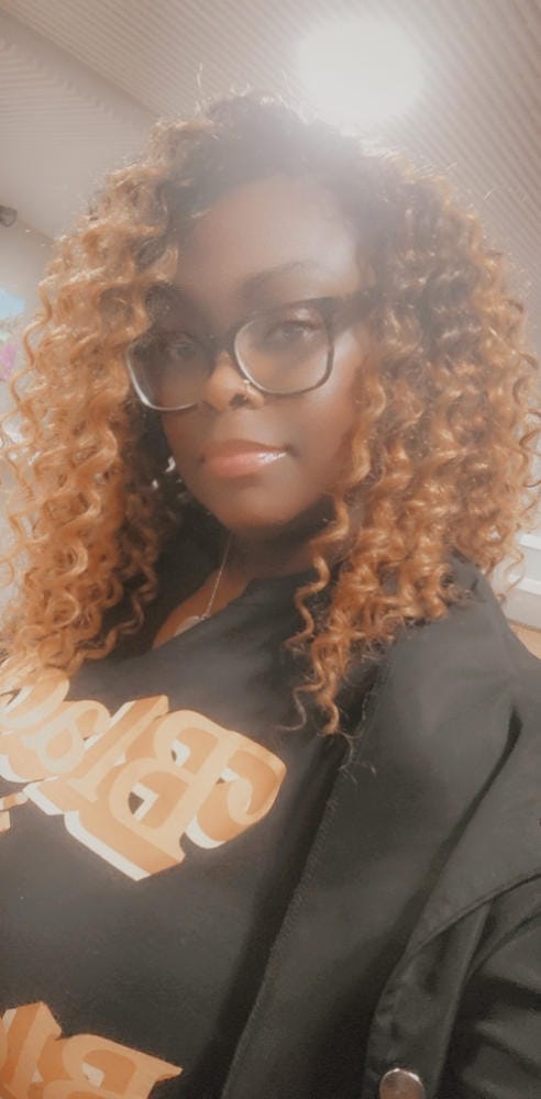 Customer photo review of Freetress Crochet Braid - BEACH CURL 12"-18"