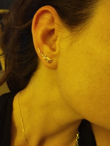 Customer photo review of Boucle d'oreille fleur grimpante Flora