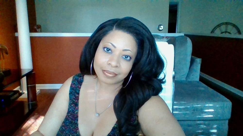Customer photo review of Outre Perfect Hairline Synthetic HD Lace Wig - JULIANNE
