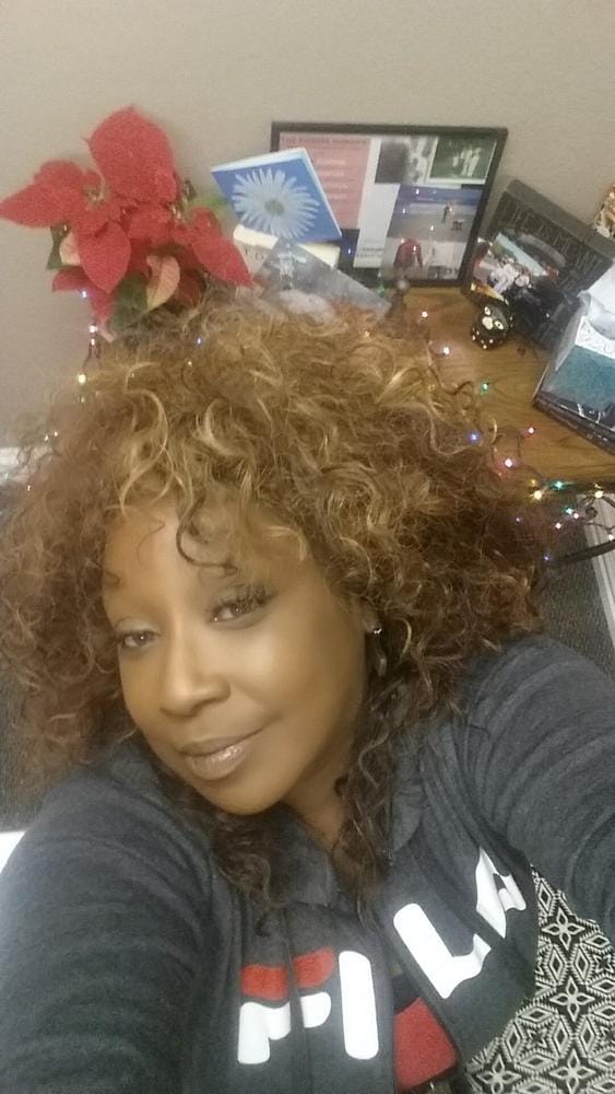 Customer photo review of Vanessa Express Synthetic Lace Front Wig TOPS YOLAN
