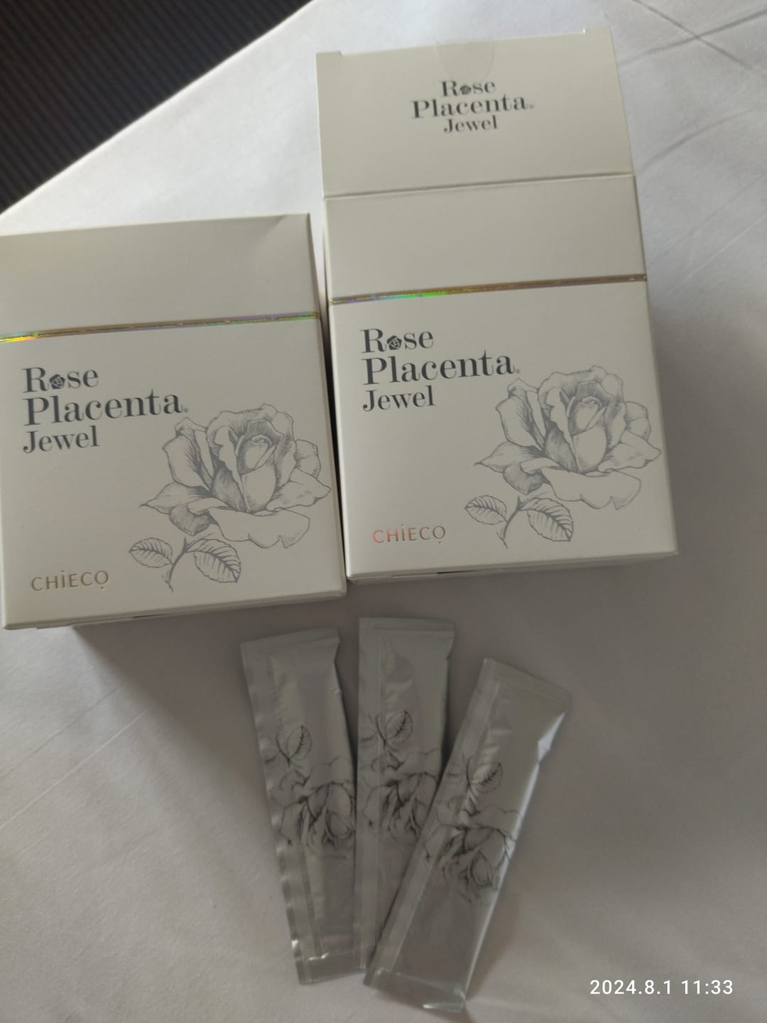 Customer photo review of Ginza Tomato CHIECO Rose Placenta Jewel