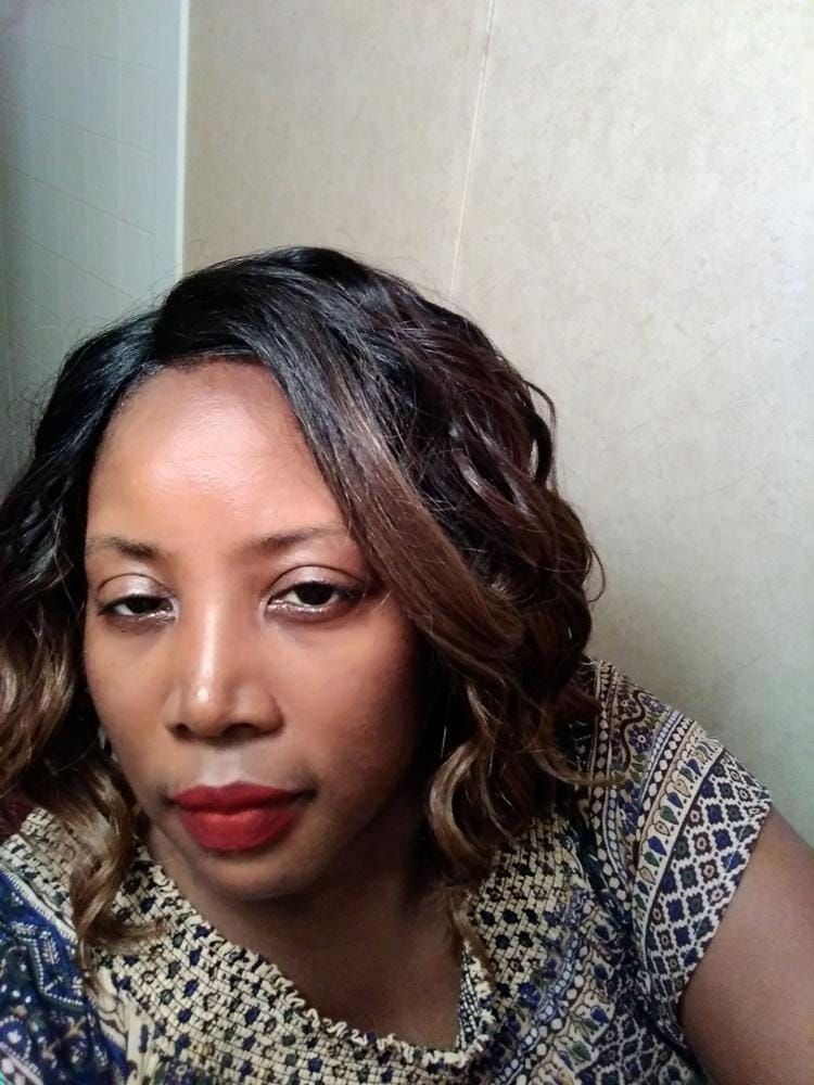 Customer photo review of Freetress Equal Invisible L Part Synthetic Hair Wig - CHASTY