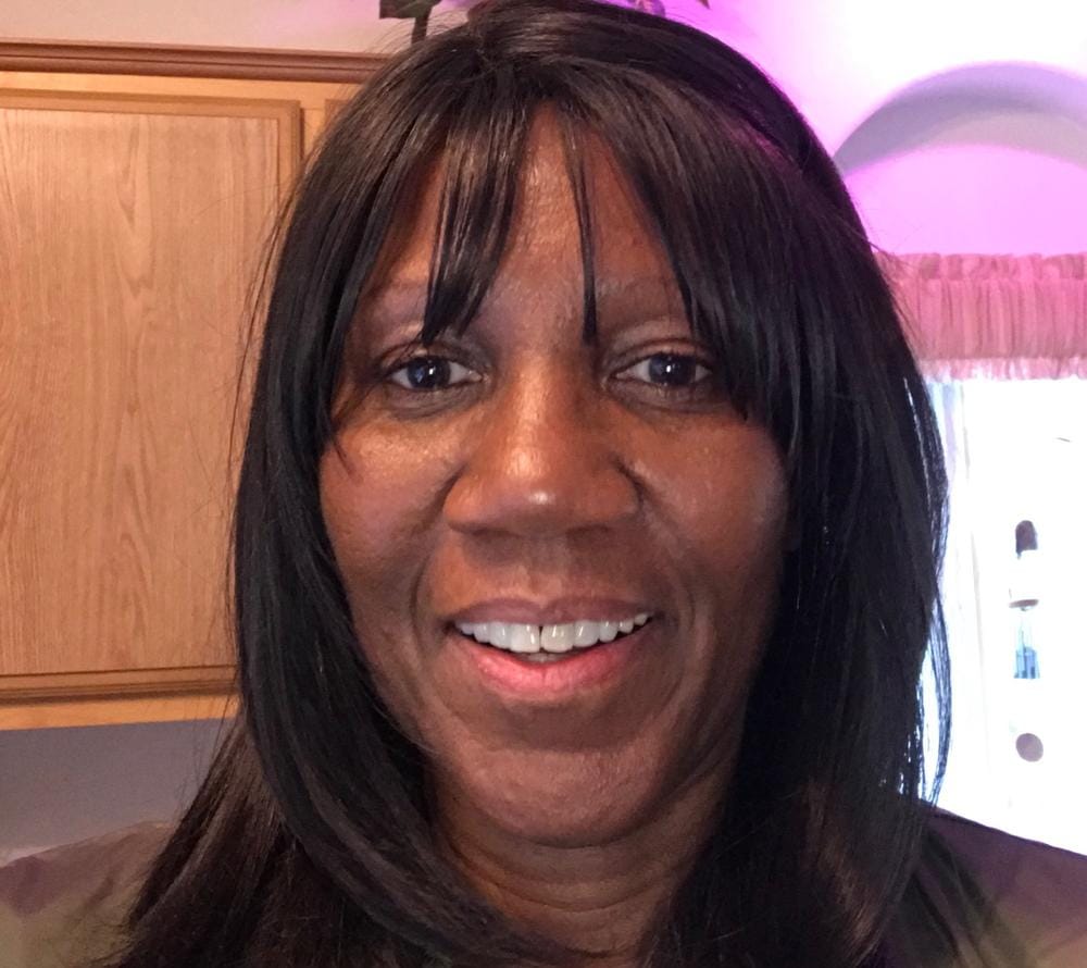 Customer photo review of Motown Tress Wig Susie