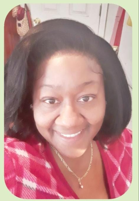 Customer photo review of Bobbi Boss Synthetic 13"X7" Hand Tied Glueless Lace Wig - MLF602 NATALIA