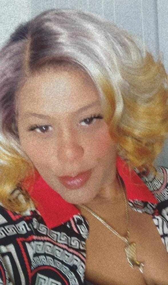Customer photo review of Bobbi Boss Synthetic 13"X7" Hand Tied Glueless Lace Wig - MLF602 NATALIA