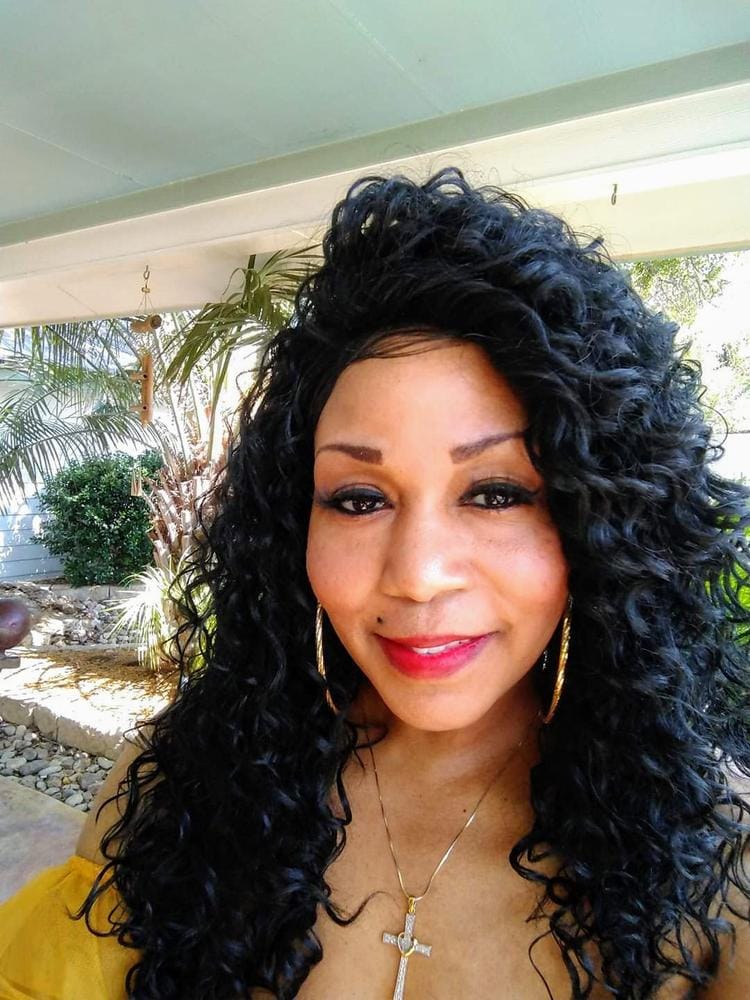 Customer photo review of Outre Synthetic Lace Part Daily Wig - DEANDRA