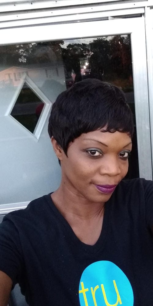 Customer photo review of Outre Human Hair Wig DUBY PIXIE