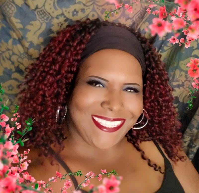 Customer photo review of Freetress Equal Invisible L Part Synthetic Hair Wig - CHASTY