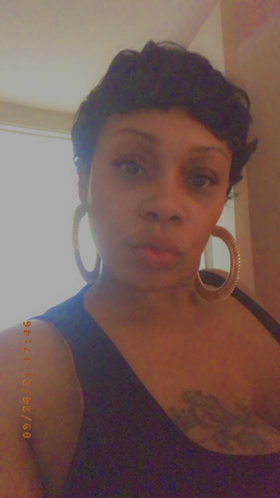 Customer photo review of Sensationnel Synthetic Dashly Full Wig - UNIT 1