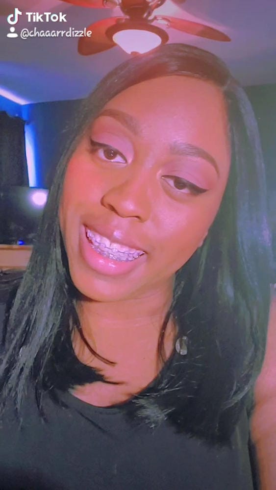 Customer photo review of Outre Synthetic EveryWear Lace Front Wig- EVERY4