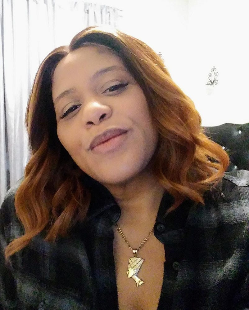 Customer photo review of Sensationnel Butta Lace Synthetic Hair HD Lace Wig - BUTTA UNIT 8
