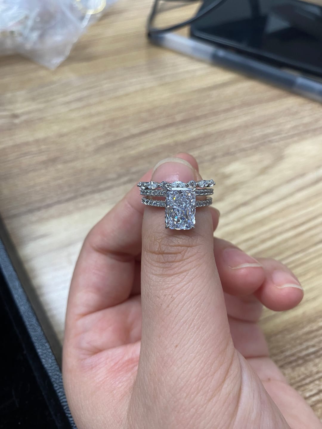 Customer photo review of S925 3.5Ct Radiant Cut 3PC Wedding Ring Set Stackable Rings For Everyday Wear
