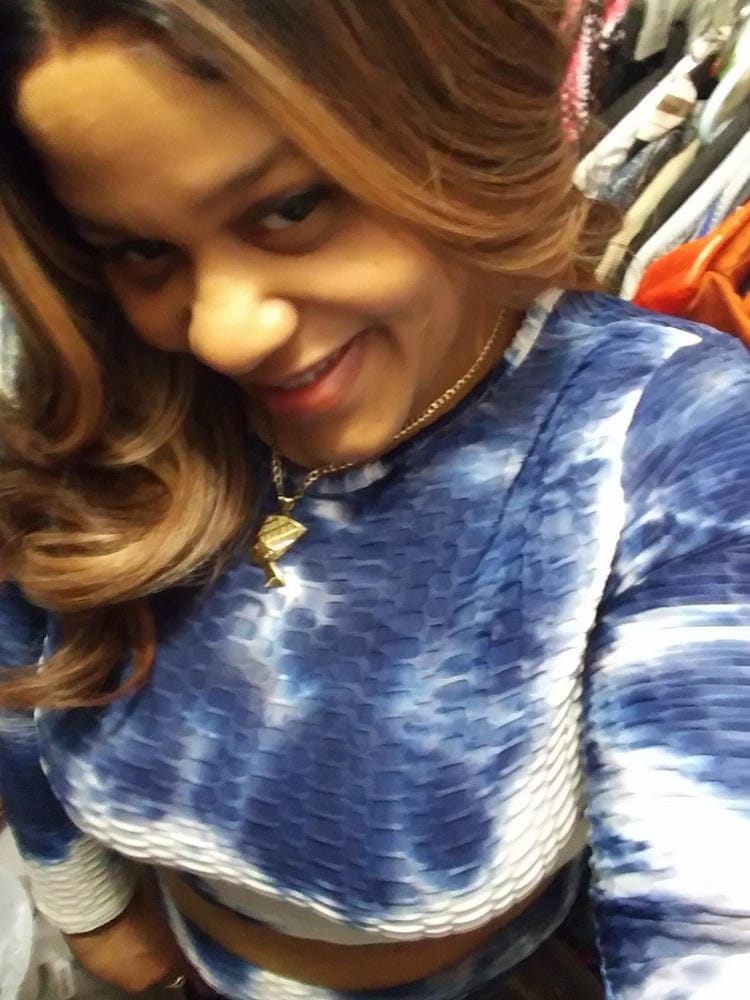 Customer photo review of Freetress Equal Synthetic LEVEL UP HD Lace Front Wig - KAMALA