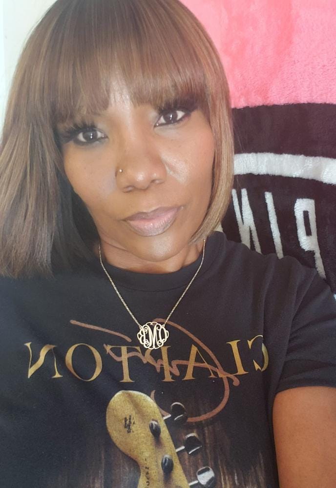 Customer photo review of Model Model Clean Cap Protectif Style Synthetic Hair Wig - NUMBER 17