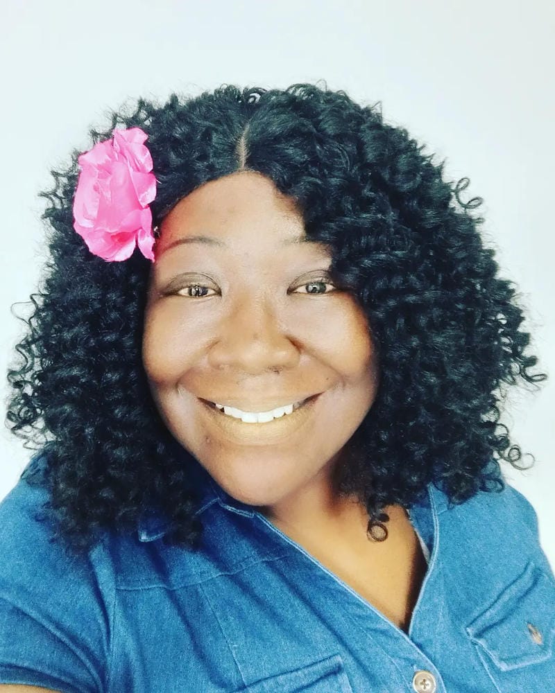 Customer photo review of Sensationnel Empress Curls Kinks & CO Textured Synthetic Lace Front Wig SHOW STOPPER