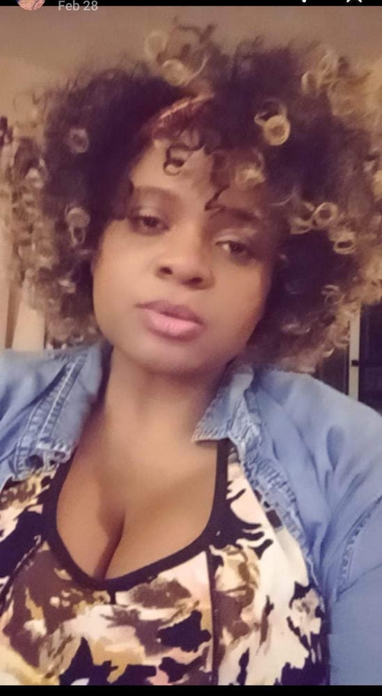 Customer photo review of Sensationnel Bump Collection Human Hair Wig FAB FRINGE