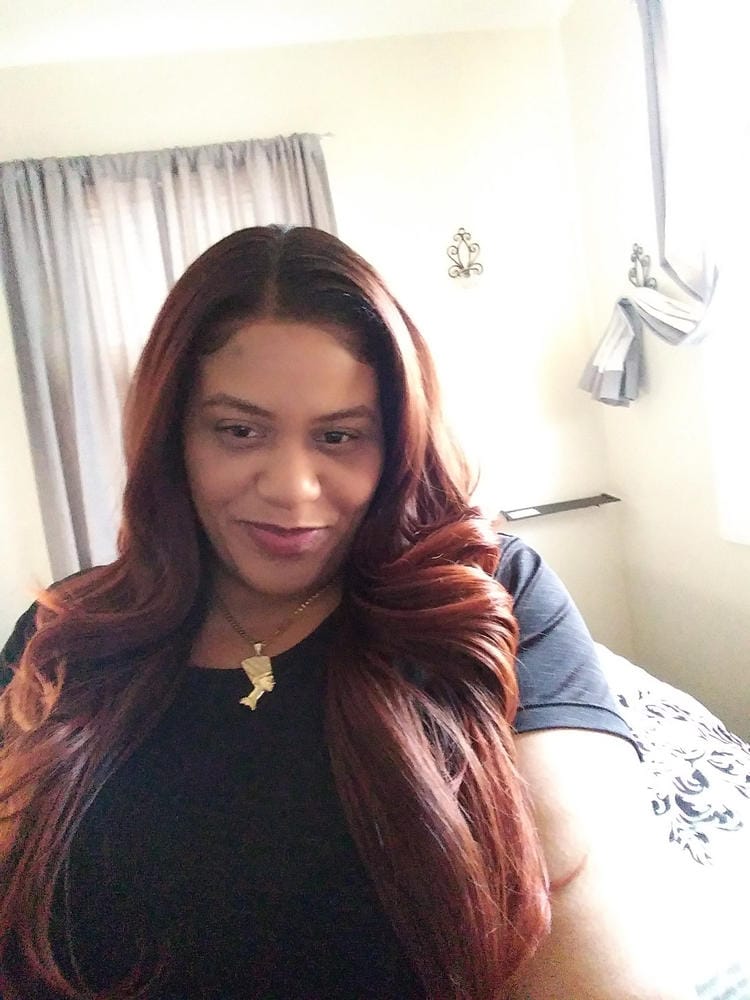 Customer photo review of Outre Synthetic Melted Hairline Lace Front Wig SERAPHINE