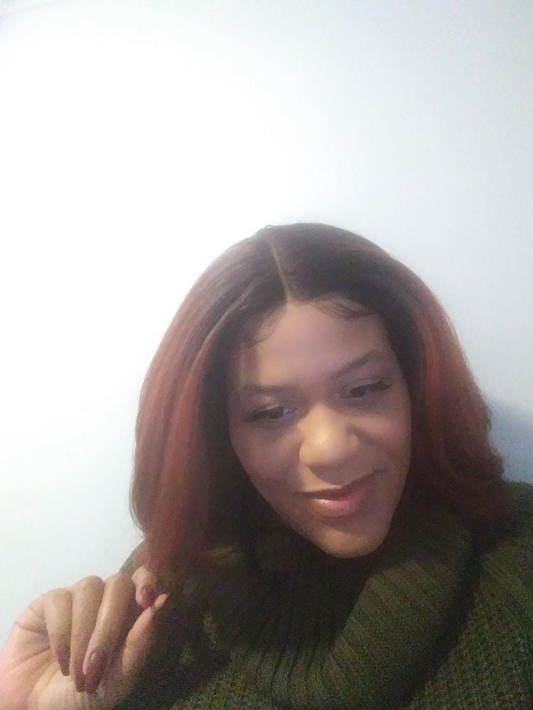 Customer photo review of Outre Synthetic Lace Front Wig - NEESHA 206